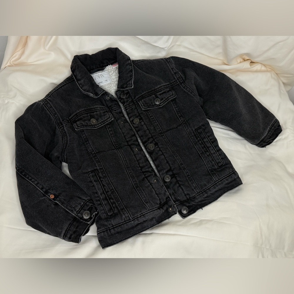Zara Girls Black Denim Jean Jacket Sherpa Lined Snap Front  4/5